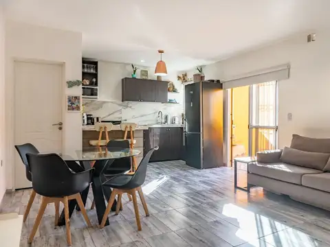 Coronel Ramón Lorenzo Falcón 3600