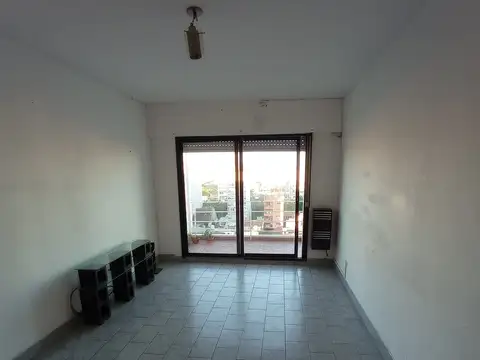 Calderon De La Barca 1700, Piso 7