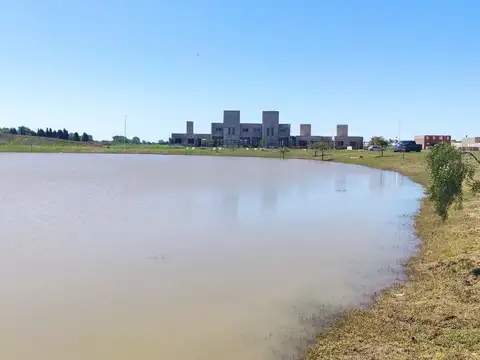 Terreno en Venta en Capitan Bermudez, USD 20.000