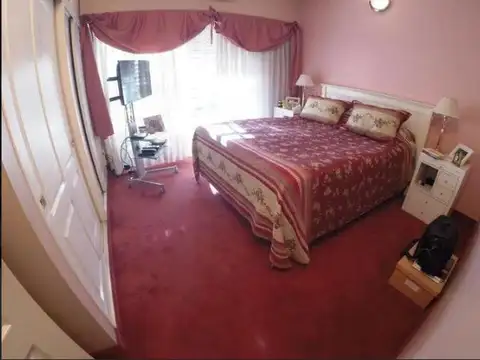 Depto Tipo Casa 5 ambientes con 2 baños