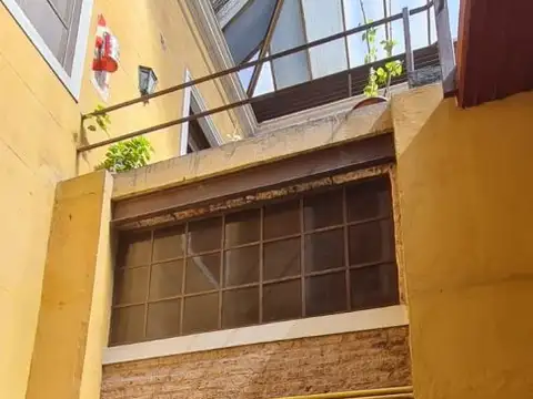 Depto Tipo Casa en Venta de 5 ambientes