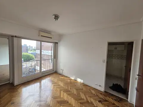 Departamento en Alquiler en Olivos Vías/Maipú, $ 800.000