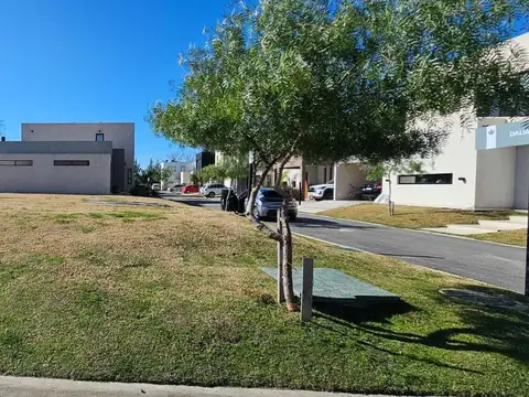 Terreno en Venta de 417,0 m2