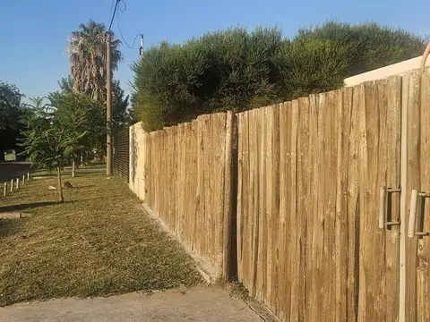 Casa en Alquiler en Roldan, $ 1.100.000