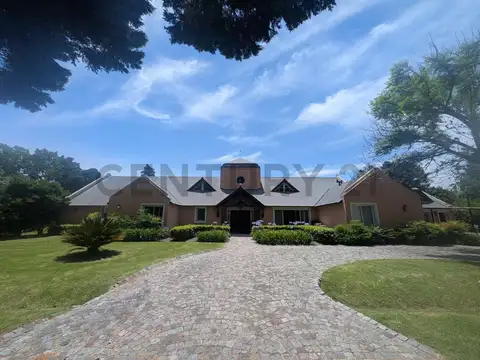 Monseñor d'Andrea 1800, Piso 0