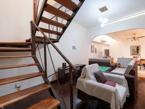 CASA EN VENTA 3 DORMITORIOS Y COCHERA SALADILLO