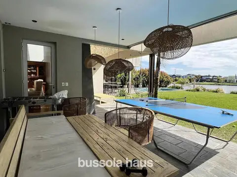 Casa en Venta al Oeste