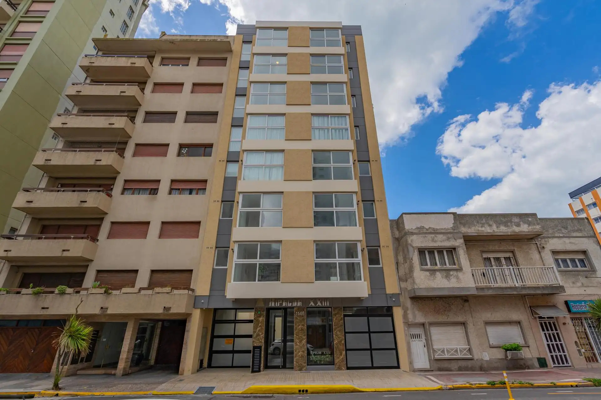 Piso en La Perla de 3 ambientes con vista al mar a estrenar