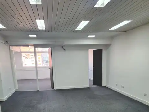 Oficina en Alquiler en Barrio Norte, USD 1.500