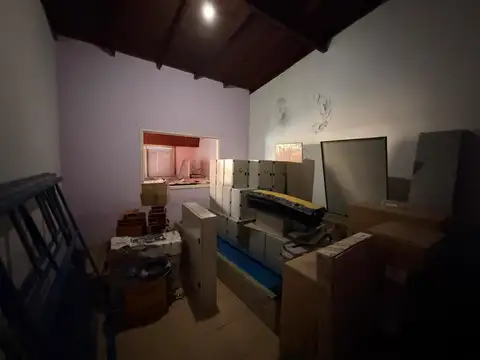 Casa en Venta con 3 cocheras