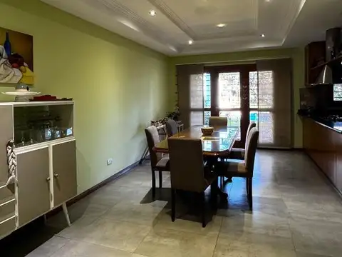 CASA EN VENTA - MERLO