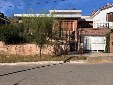 Casa 3 dormitorios Unquillo