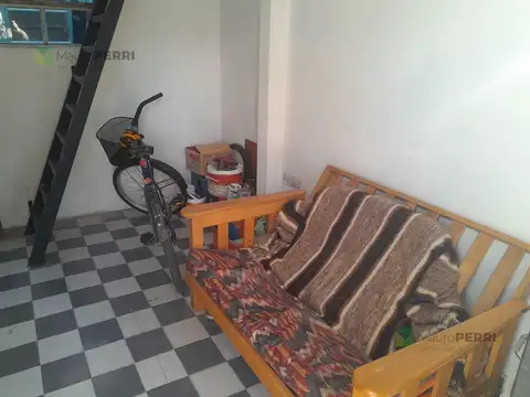 Casa 2 ambientes con 2 baños