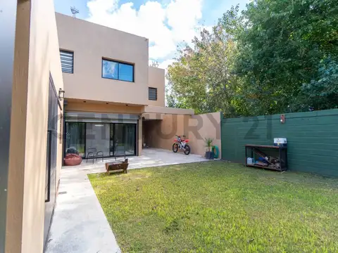 515 e/ 11 y 12 1600, Piso 0