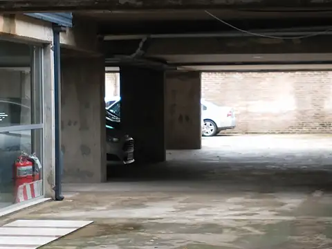 Cochera en Venta Descubierta