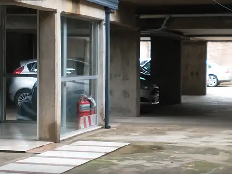 Cochera en Venta Fija