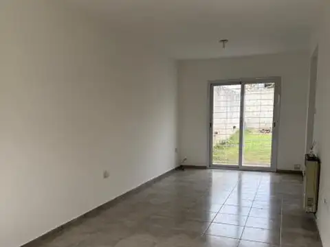 Depto Tipo Casa en Venta 14 años