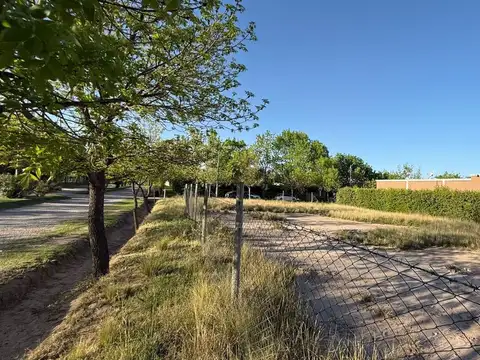 LOTE VENTA - VISTALBA - LUJÁN DE CUYO