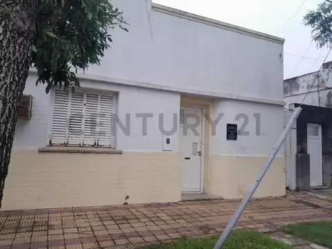 Venta Casa Céntrica 2 Dormitorios- B° 30 de Octubre - Rafaela