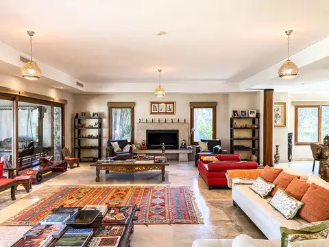 Casa en Venta de 5 dormitorios