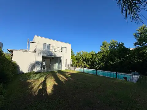 Casa en venta barrio Alisos Nordelta