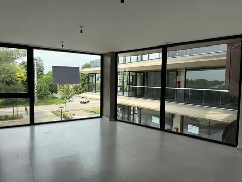 Oficina en Alquiler en Yerba Buena, $ 930.000