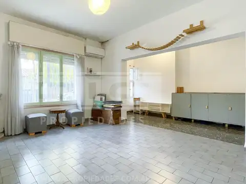 Depto Tipo Casa en Venta en Olivos Maipu/Uzal, USD 145.000