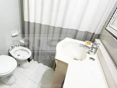 Depto Tipo Casa en Venta de 5 ambientes