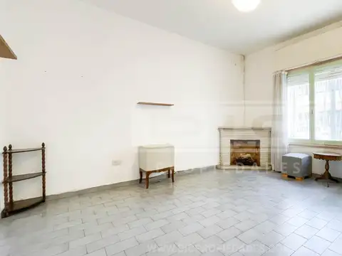 Depto Tipo Casa en Venta de 5 ambientes