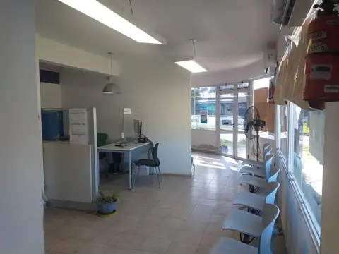 Local en Alquiler en Marcos Paz, $ 1.500.000