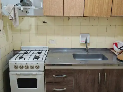 Departamento monoambiente en alquiler.