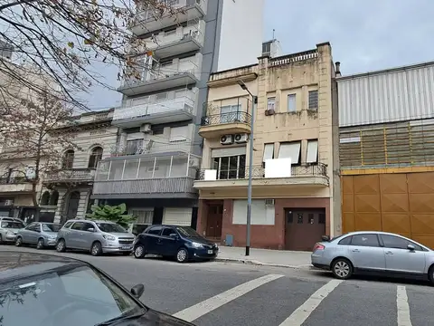 5 Amb. Apto Profesional 156m2