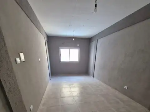 Coronel Dorrego 100, Piso 1