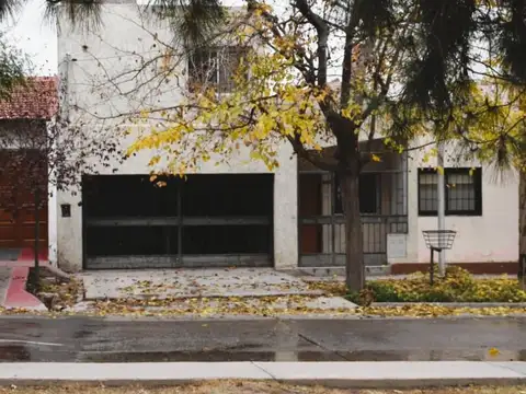 Duplex Dorrego frente a Boulevard