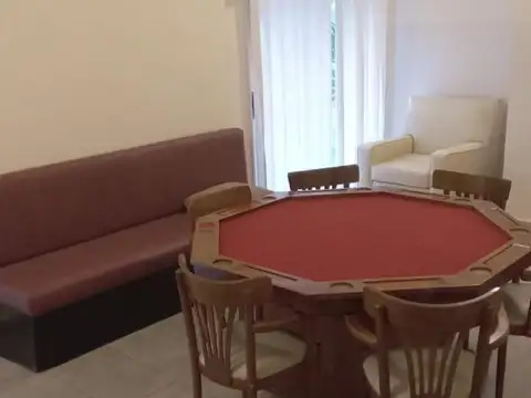 Departamento en Alquiler con 1 cocheras