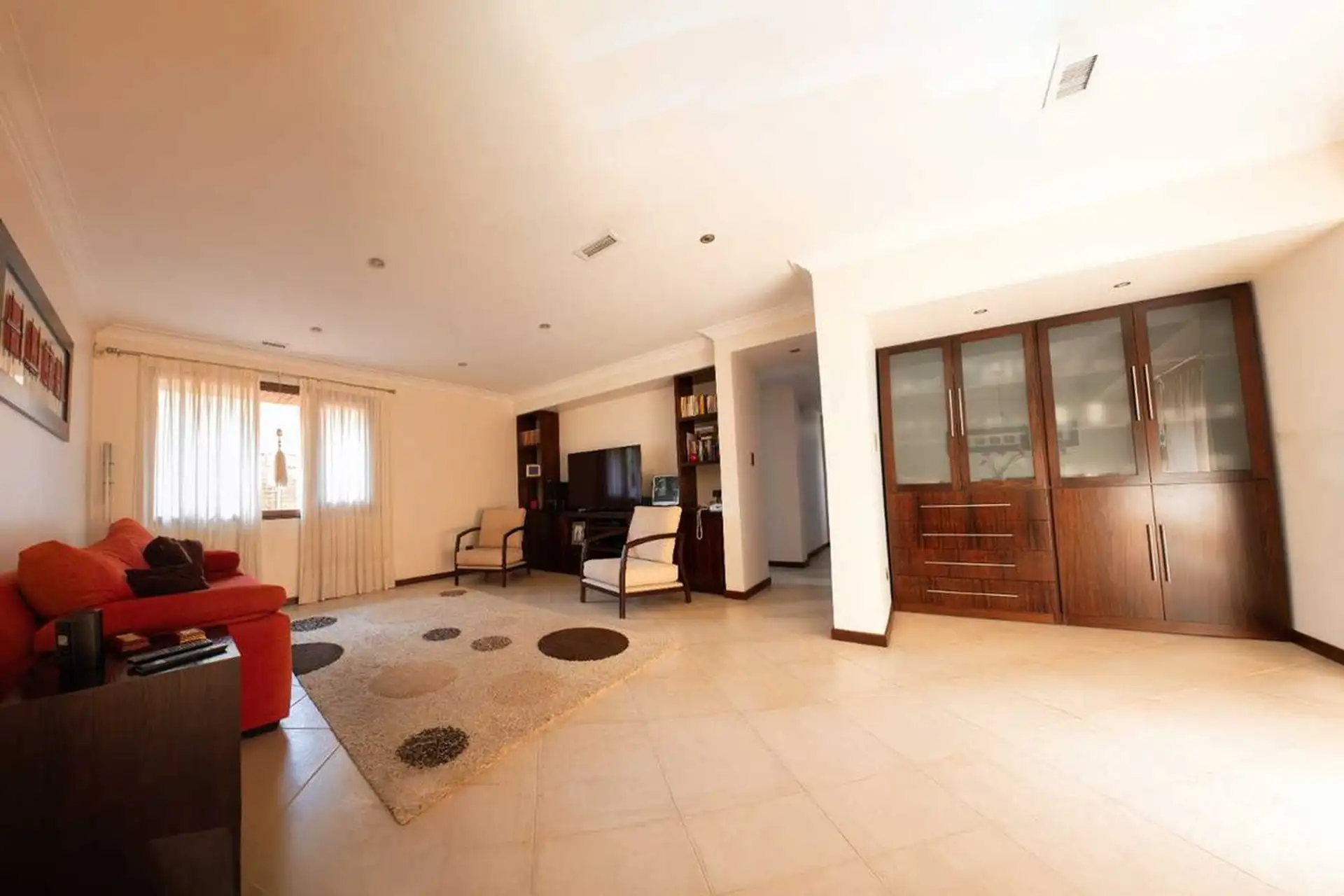 venta casa 6 amb barrio caisamar