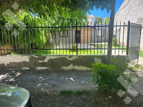Casa tres habitaciones