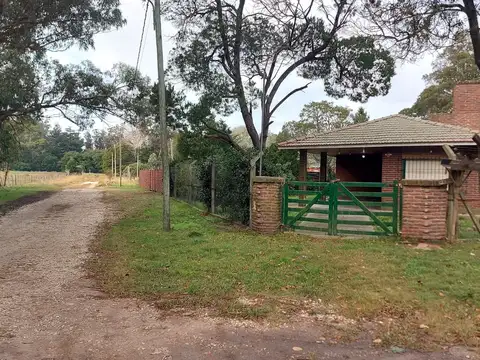Casa 3 ambientes con 1 baño