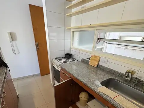 Departamento 6 ambientes con 2 baños