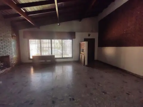 Casa en Venta en Turdera, USD 160.000