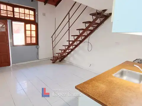 Departamento en Alquiler en Villa Ballester, $ 500.000
