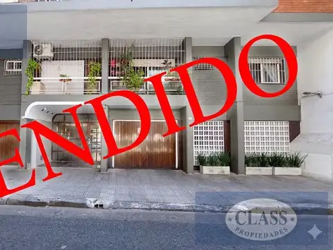 Departamento 3 ambientes c/ dependencia y cochera en Venta en Caballito