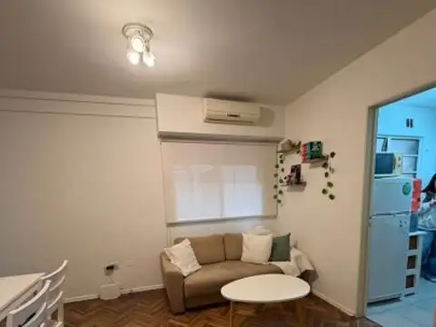 Agüero 1200