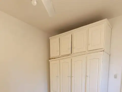 Departamento 2 ambientes en alquiler, cómodo y bien equipado en Merlo