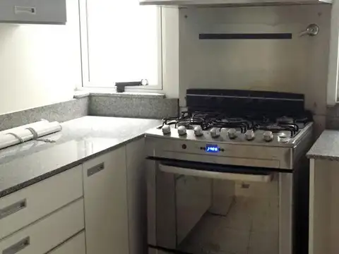 Departamento en Alquiler con 2 cocheras