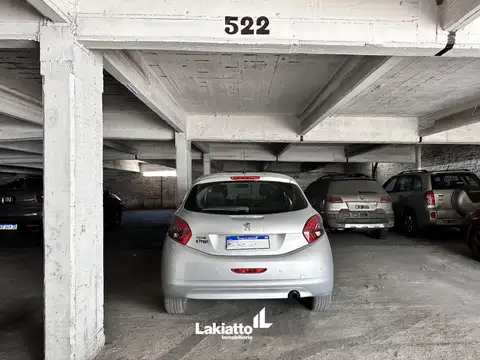 Cochera cubierta  en venta ubicado en Centro