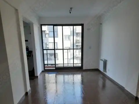 Avenida Álvarez Thomas 800, Piso 5