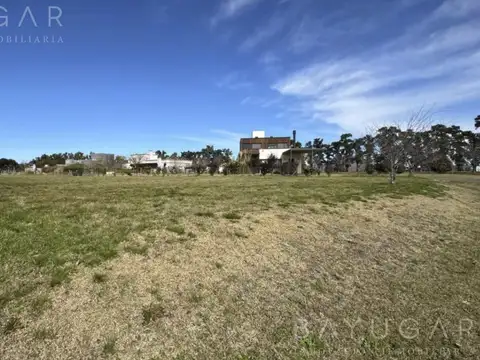 OPORTUNIDAD Lotes Escriturables en Club de Campo Los Palenques - Manzanares