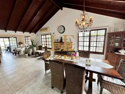 Casa en Venta en Aranjuez, USD 208.000