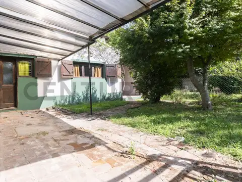 CASA EN VENTA EN CITY BELL DE 3 DORMITORIOS